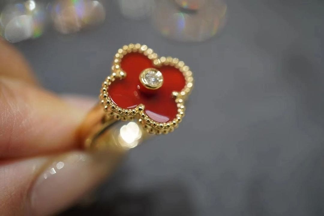 Van Cleef & Arpels Vintage Alhambra Carnelian Ring