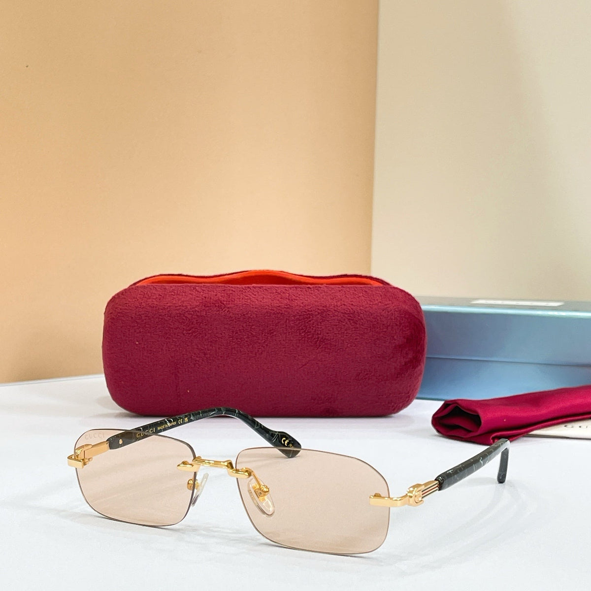 GUCCI Sunglasses GG1221S